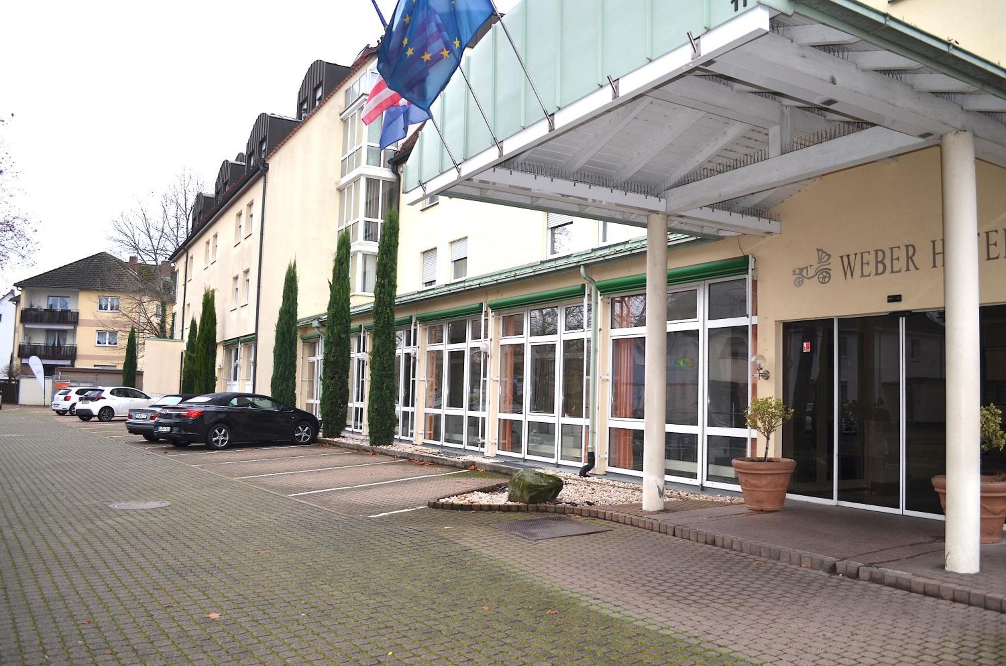 Weber Hotel MHG Exterior foto